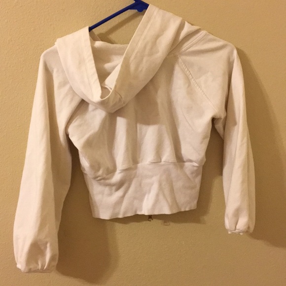 white cropped jacket - Picture 2 of 2